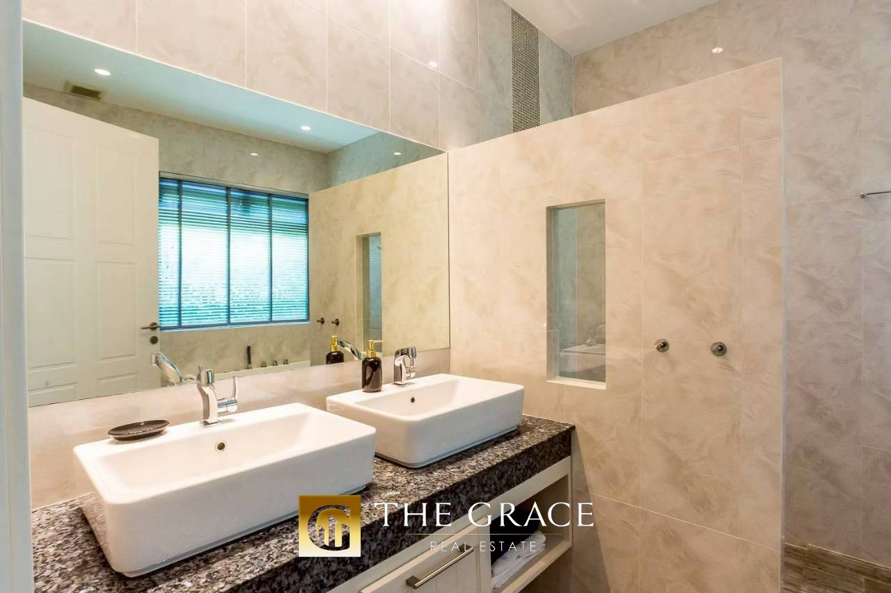 LINE_ALBUM_The Clouds 1 Plot 1 for rent 85k_251121_15