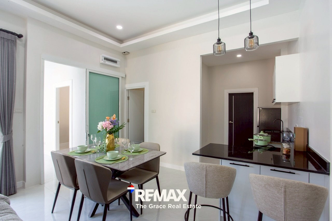 LINE_ALBUM_5031 ad_250830_18