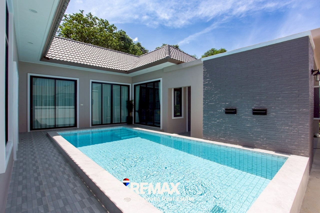 LINE_ALBUM_5032 ad_250830_32